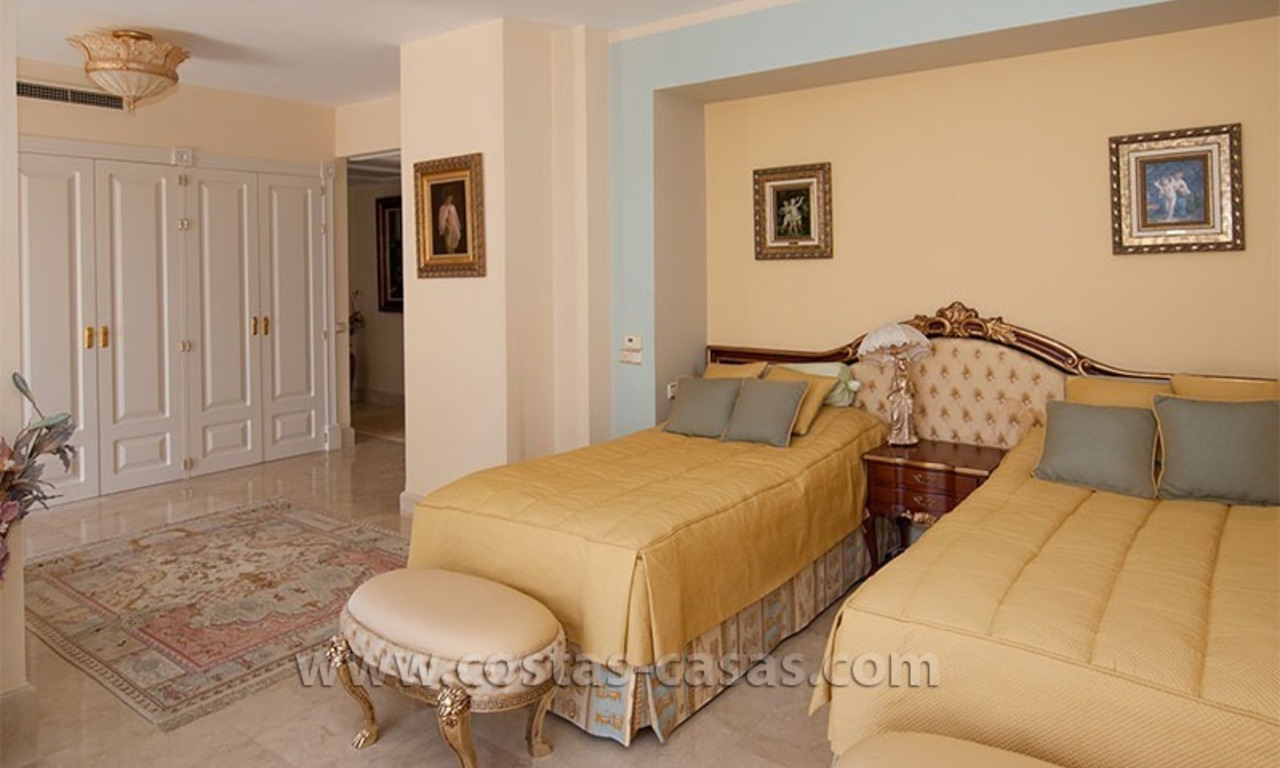 For Sale: Luxury Mediterranean Villa on the Golden Mile – Marbella 30