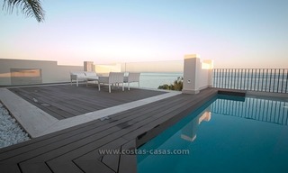 Resale: Exclusive Beachfront Modern Penthouse, New Golden Mile, Marbella – Estepona 21
