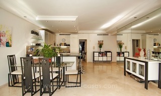 Luxury garden apartment for sale, frontline beach complex, New Golden Mile, Marbella - Estepona 3