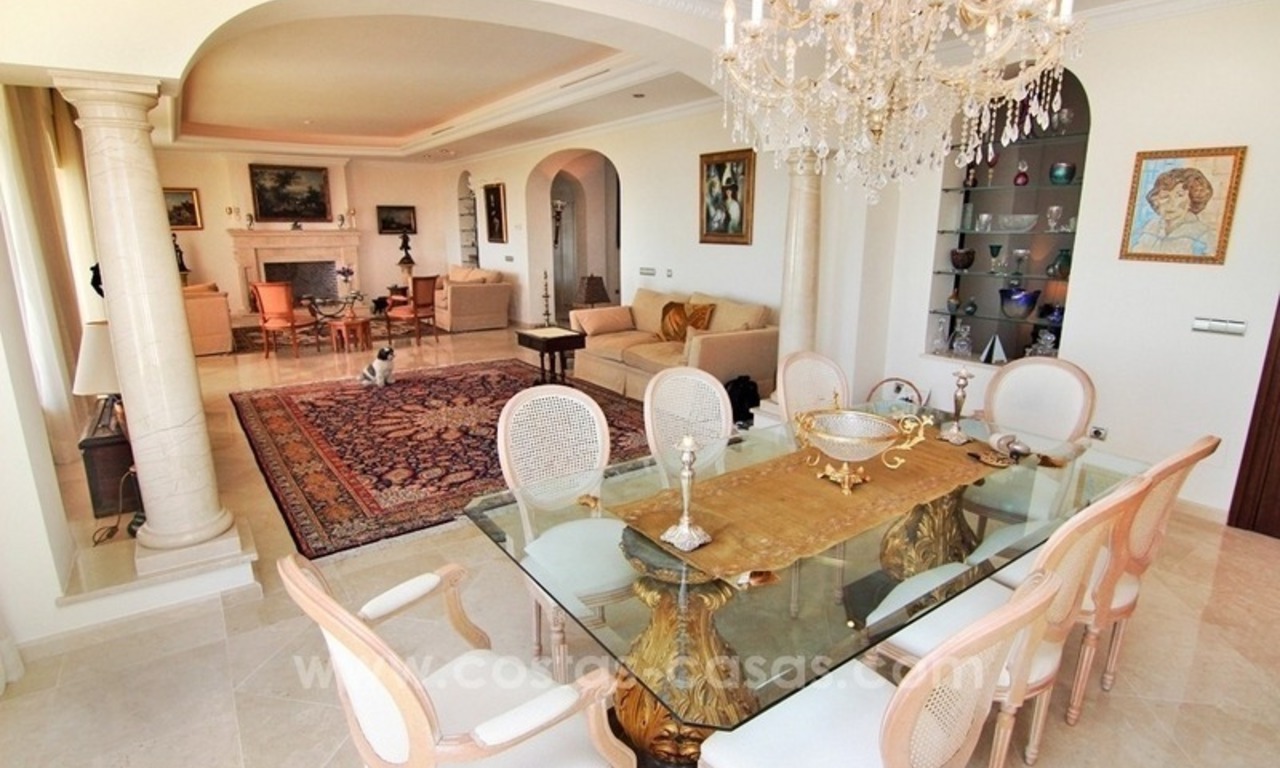 Beautiful classic style villa for sale in the Marbella Club Golf Resort 10