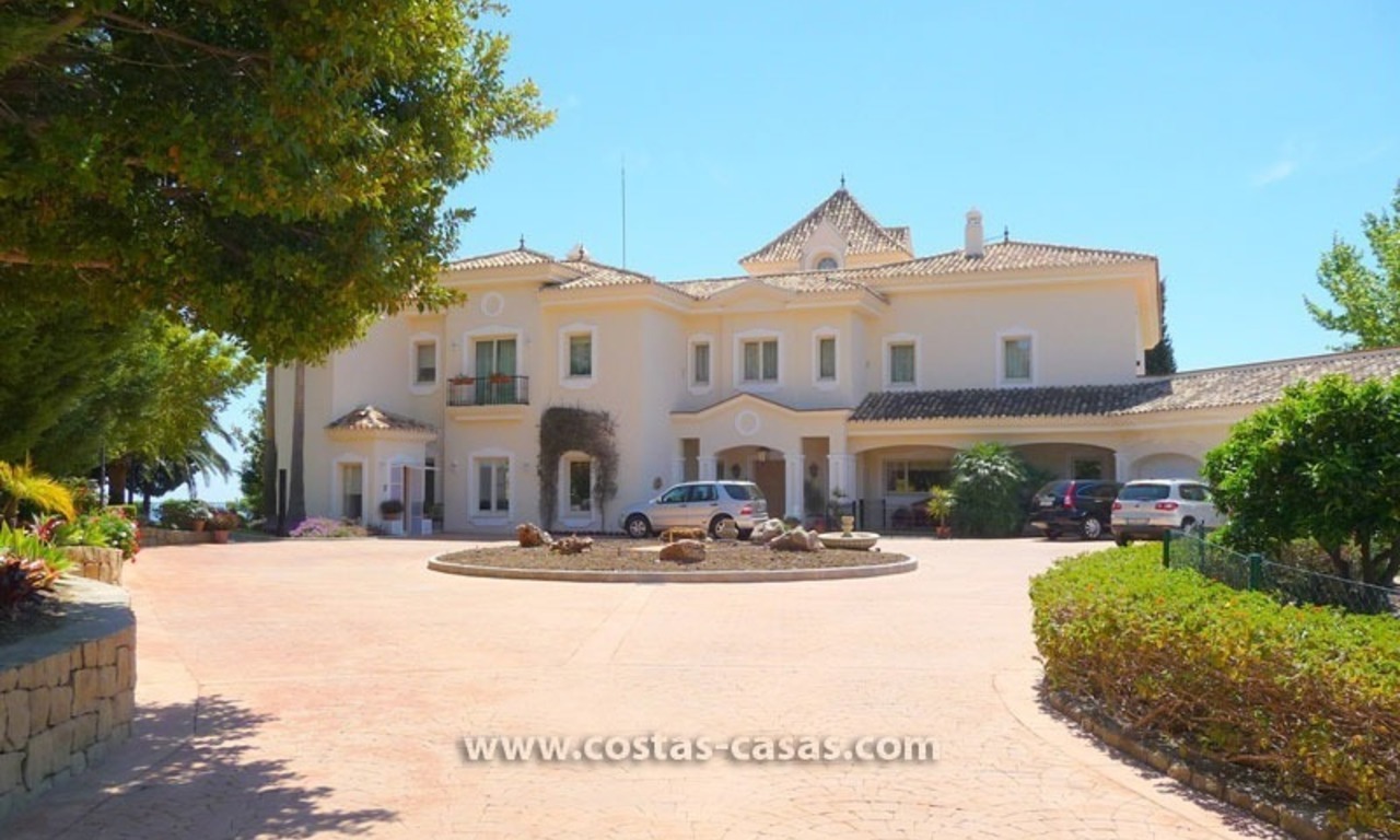For Sale: Huge Estate near Golf Courses in Benahavís – Marbella 1