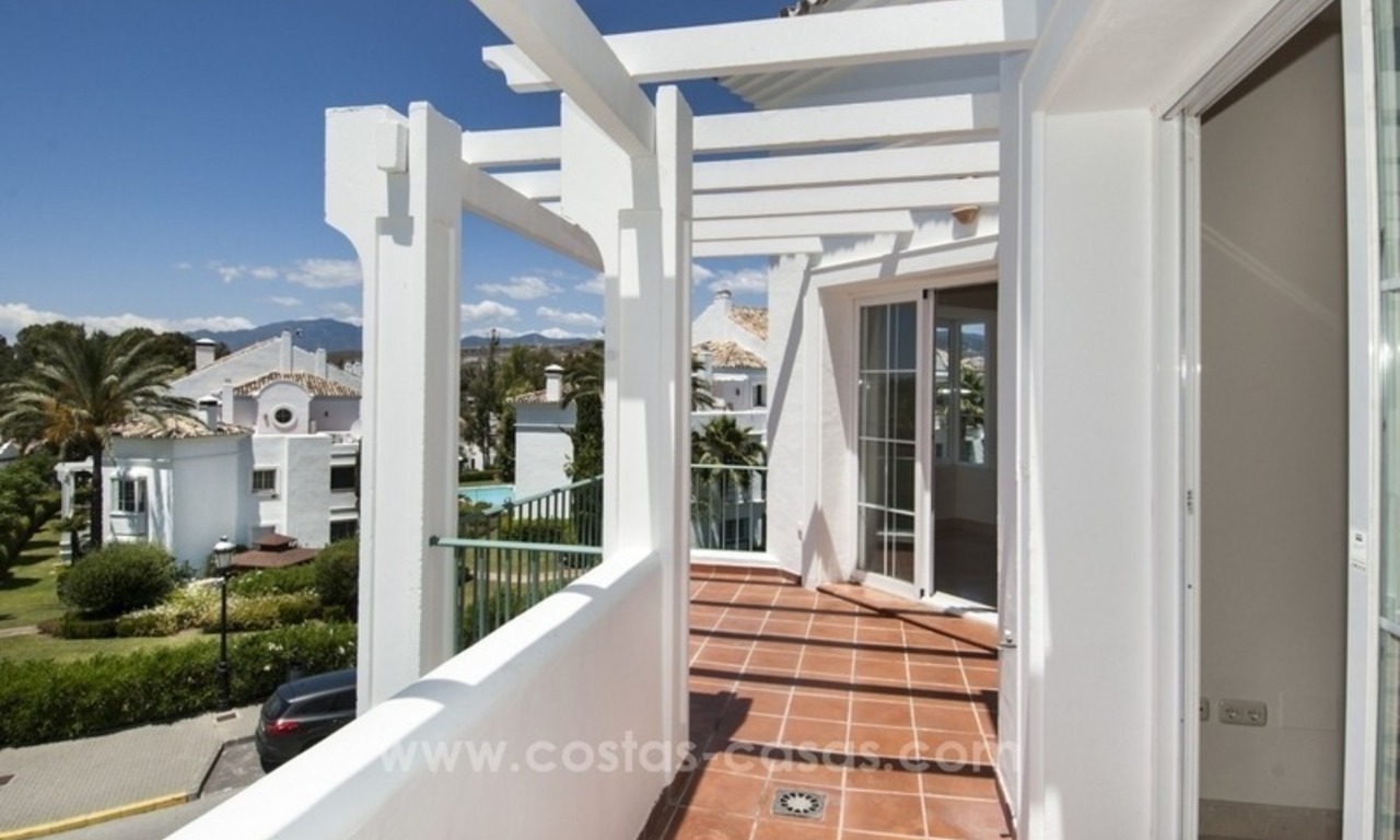 4 bedroom penthouse for sale in gated community in Marbella 6