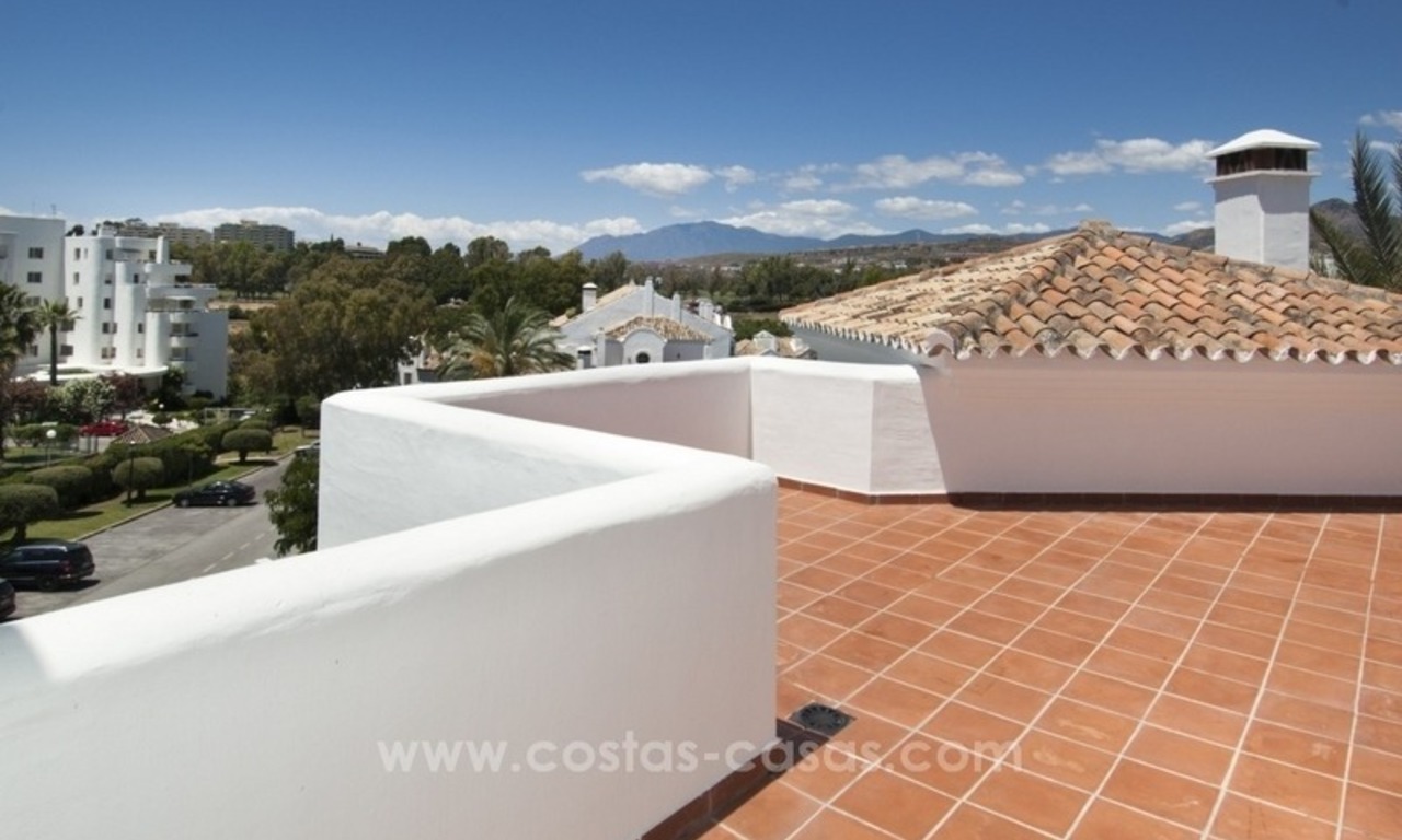 4 bedroom penthouse for sale in gated community in Marbella 9