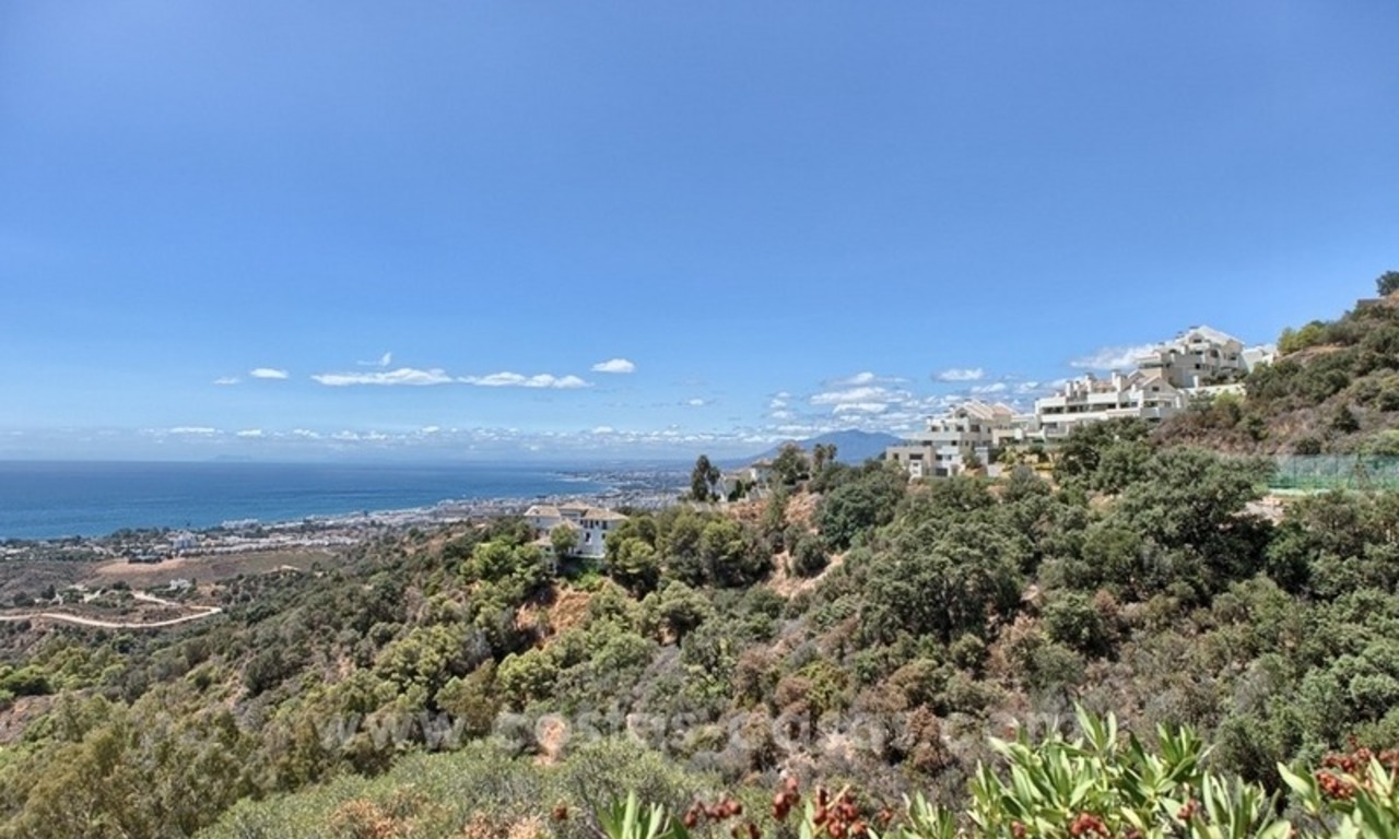 For Sale in Marbella: Modern spacious luxury penthouse apartment 3