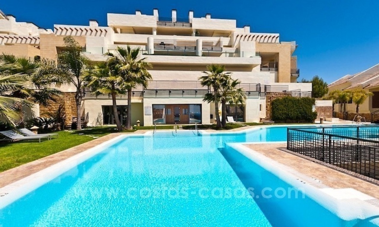 For Sale in Marbella: Modern spacious luxury penthouse apartment 18