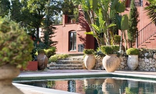 Classical country style villa for sale in El Madroñal, Benahavis - Marbella 9