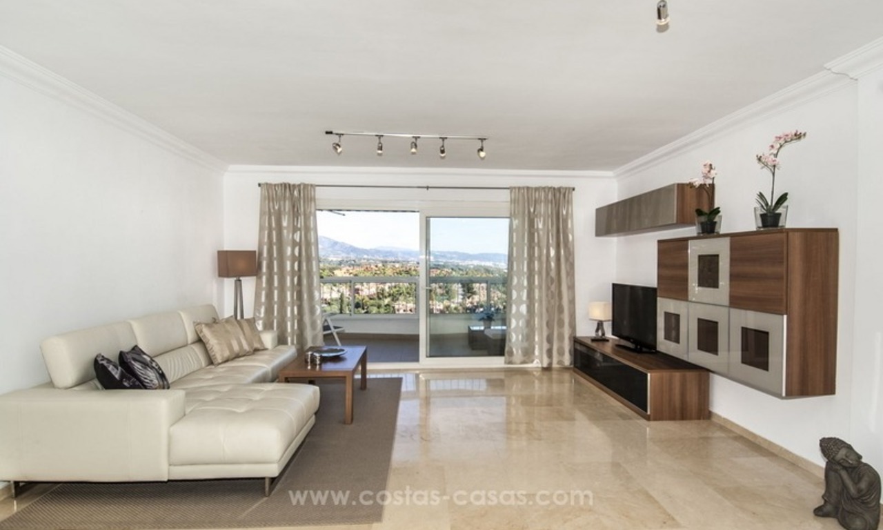 Spacious apartment for sale in a great location in Nueva Andalucia in Marbella, close to Puerto Banus 7