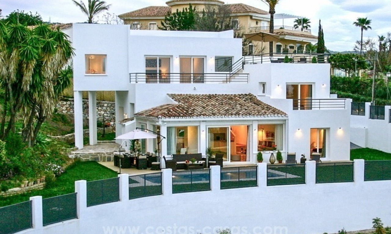 Modern contemporary villa with excellent panoramic sea views in Marbella 0