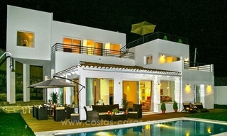 Modern contemporary villa with excellent panoramic sea views in Marbella 22
