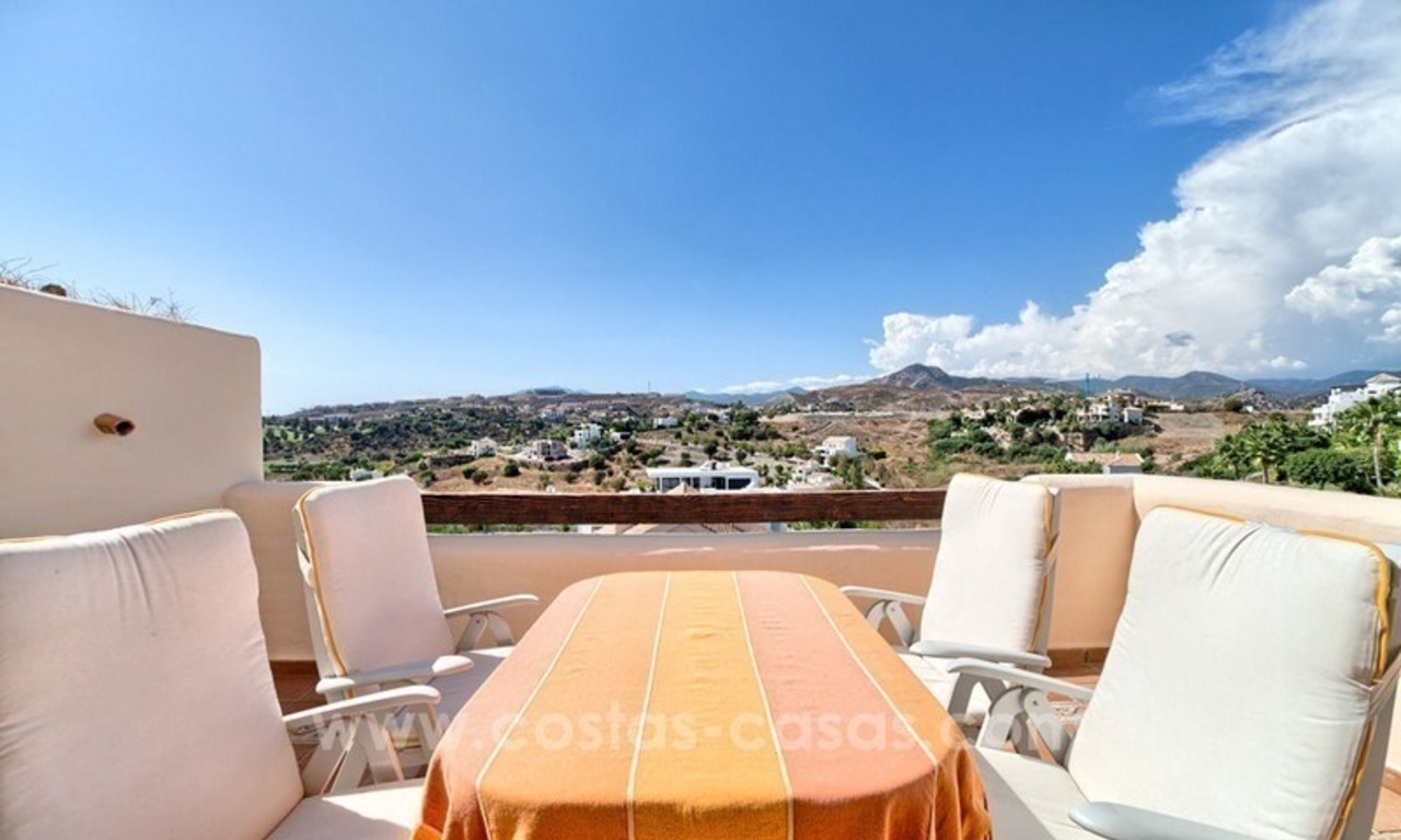 Luxury top floor apartment for sale in Benahavis, Marbella 5