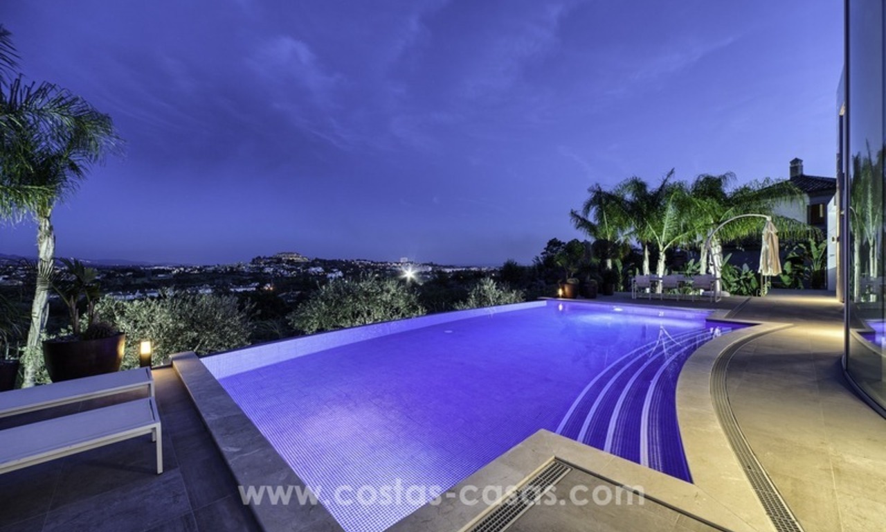 Stunning Modern Villa for sale in Nueva Andalucia, Marbella - Benahavis 1