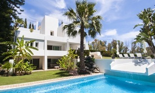 Front Line Golf Designer Villa for sale in Nueva Andalucía - Marbella 3