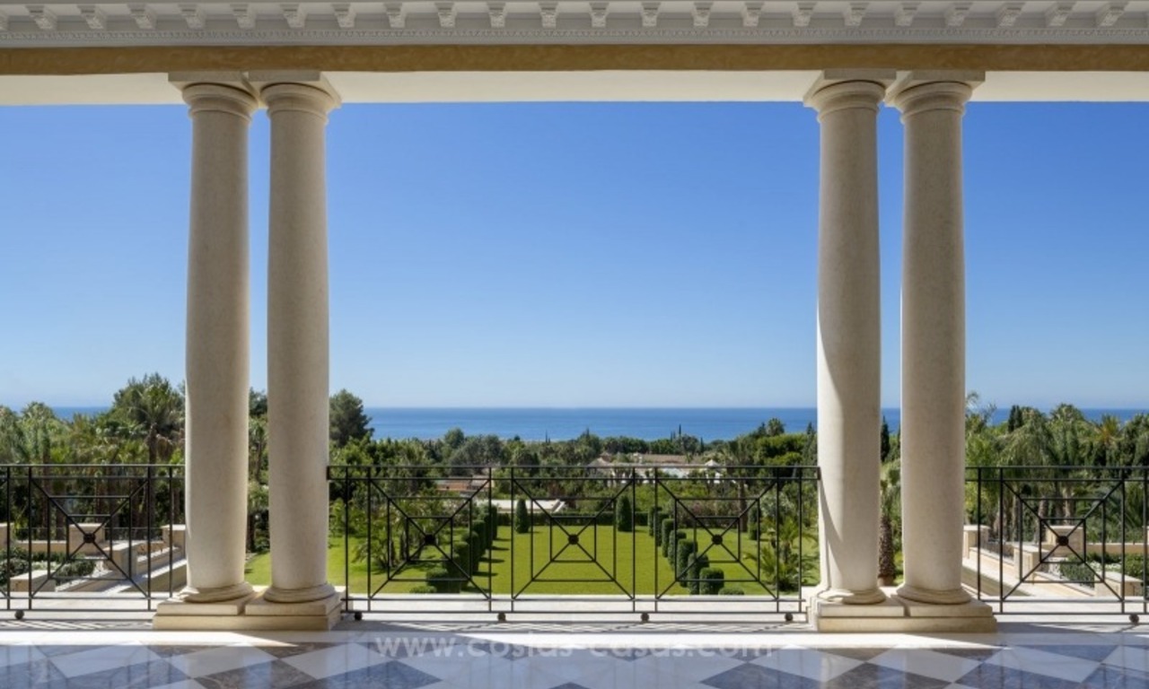 Unique palatial mansion for sale on the Golden Mile, Marbella. Incredible price reduction! 6