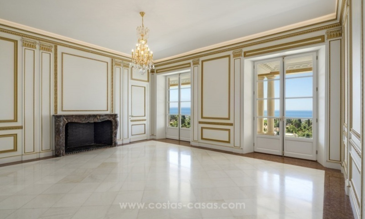 Unique palatial mansion for sale on the Golden Mile, Marbella. Incredible price reduction! 12