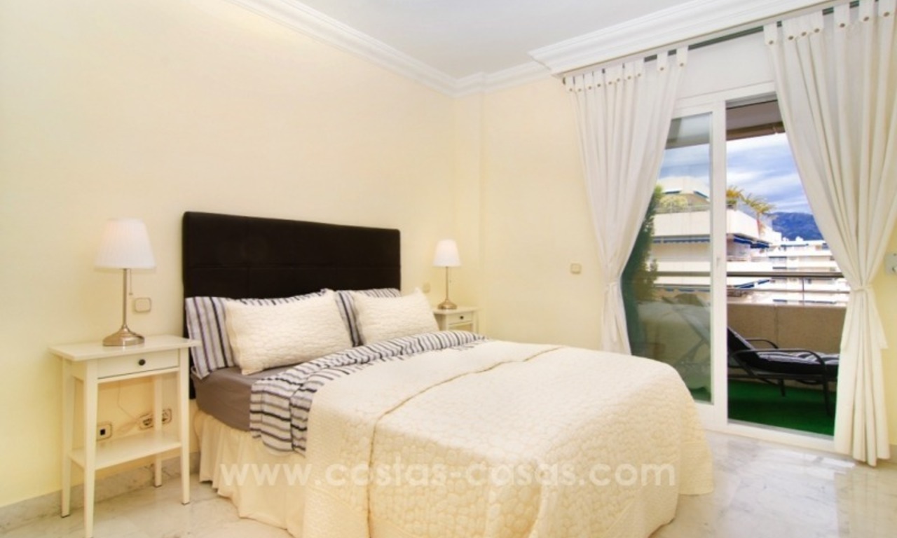 Fabulous Apartment With Sea Views for sale in Central Puerto Banus, Marbella 14