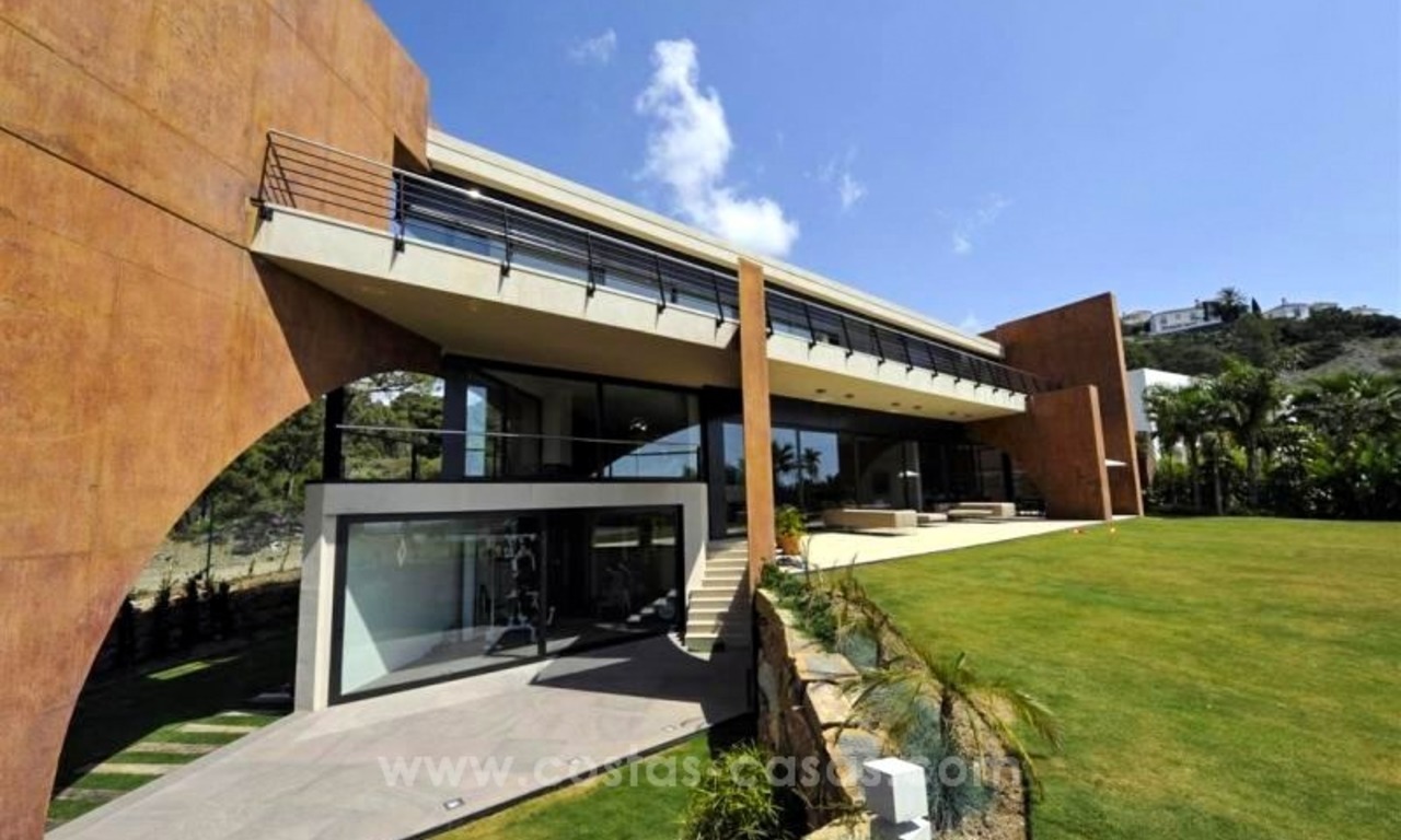 Ultra Modern Designer Villa for sale in Benahavis - Marbella 3