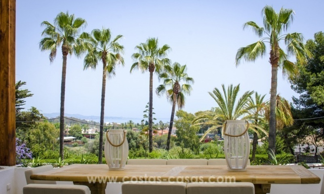 Renovated Modern villa for sale on the Golden Mile, Marbella 8