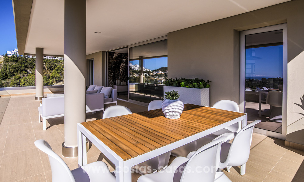 New modern apartments for sale in Benahavis - Marbella with golf and sea views. Key ready. 7376