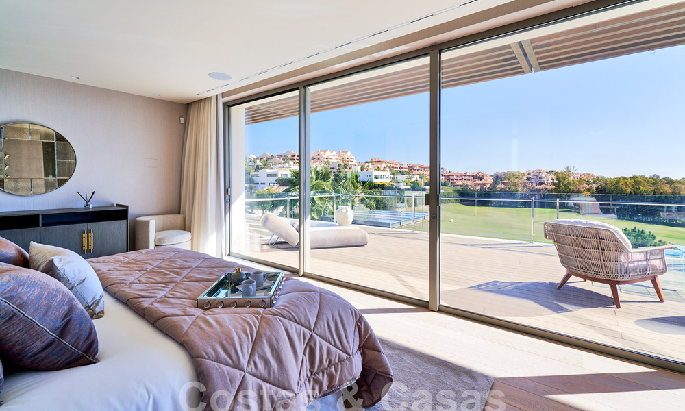 Ready to move in. Modern villa for sale, frontline golf in Benahavis - Marbella 58514
