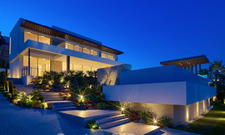 Ready to move in. Modern villa for sale, frontline golf in Benahavis - Marbella 58531 