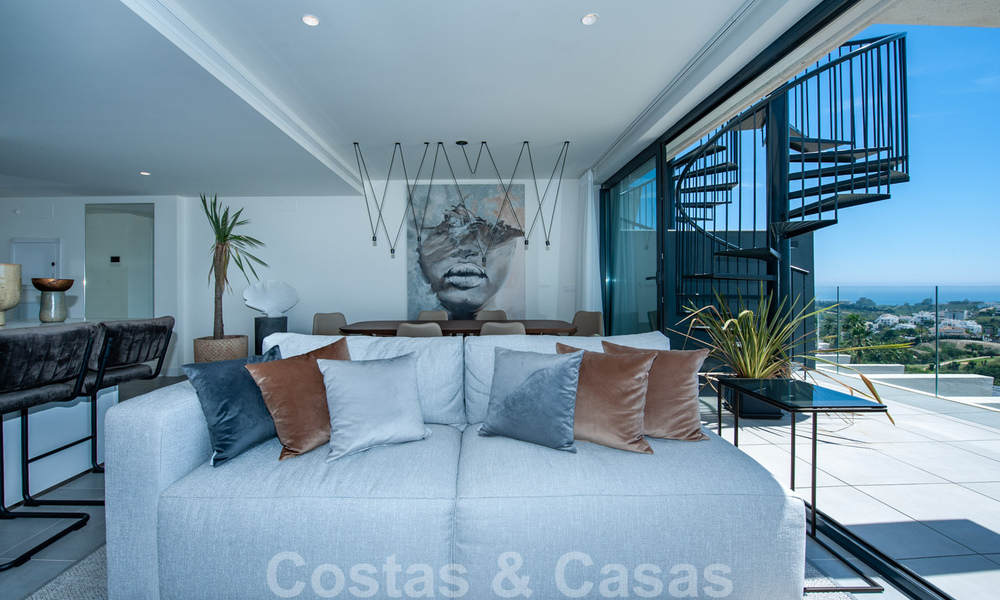 Contemporary Style, Sea View Apartments for Sale, Marbella - Estepona. Key ready! 33807