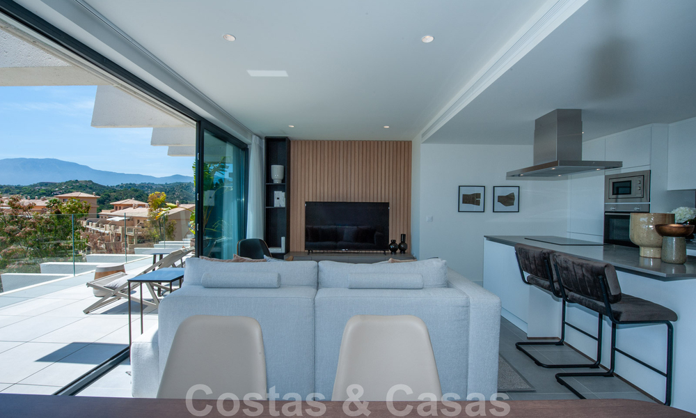 Contemporary Style, Sea View Apartments for Sale, Marbella - Estepona. Key ready! 33808