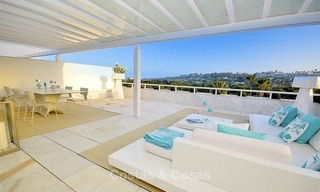 Frontline golf, modern, spacious, luxury penthouse for sale in Nueva Andalucia - Marbella 2546 