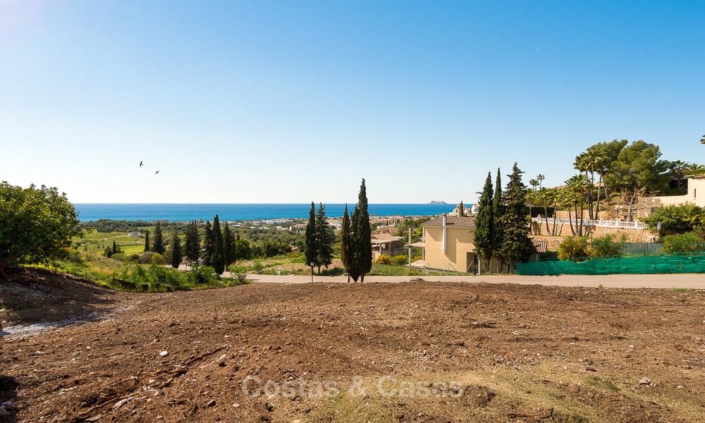 Opportunity! Building plot for sale with beautiful sea views in Benahavis - Marbella 2963