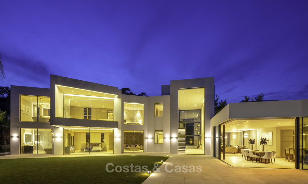 New elegant-contemporary modern luxury villa for sale in El Madroñal, Benahavis - Marbella 17171