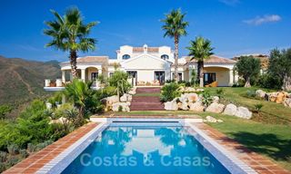 Exclusive villa for sale, with sea views, in a gated resort in Marbella - Benahavis 22351 