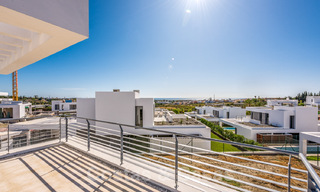 Last villa! Stunning, spacious, modern luxury villas with sea views for sale in a new complex between Estepona and Marbella 32053 
