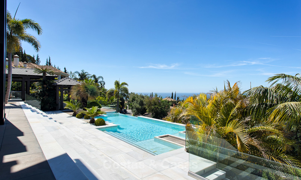 Very exclusive and majestic modern design villa with stunning sea views for sale, Golden Mile, Marbella 4524