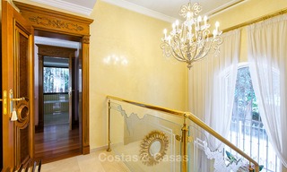 High end classical style luxury villa with sea views for sale on the Golden Mile, Marbella. 4603 