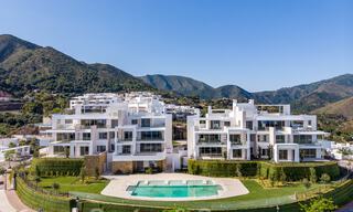 Modern-contemporary luxury apartments with exquisite sea views for sale, short drive to Marbella centre. Ready to move in. Last 3 penthouses. 38303 