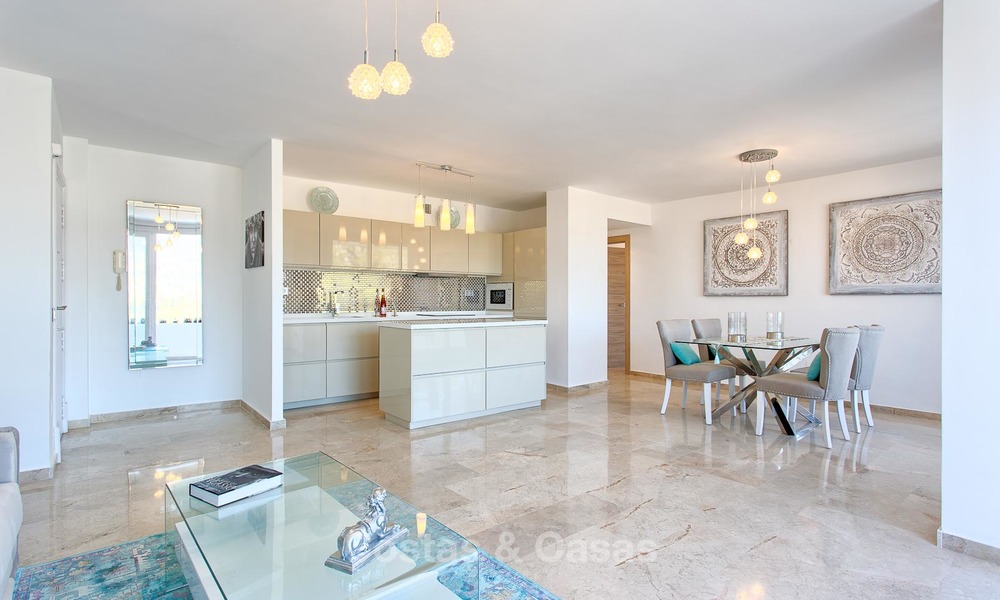 Cosy and bright apartment for sale, recently renovated, Nueva Andalucía, Marbella 6049