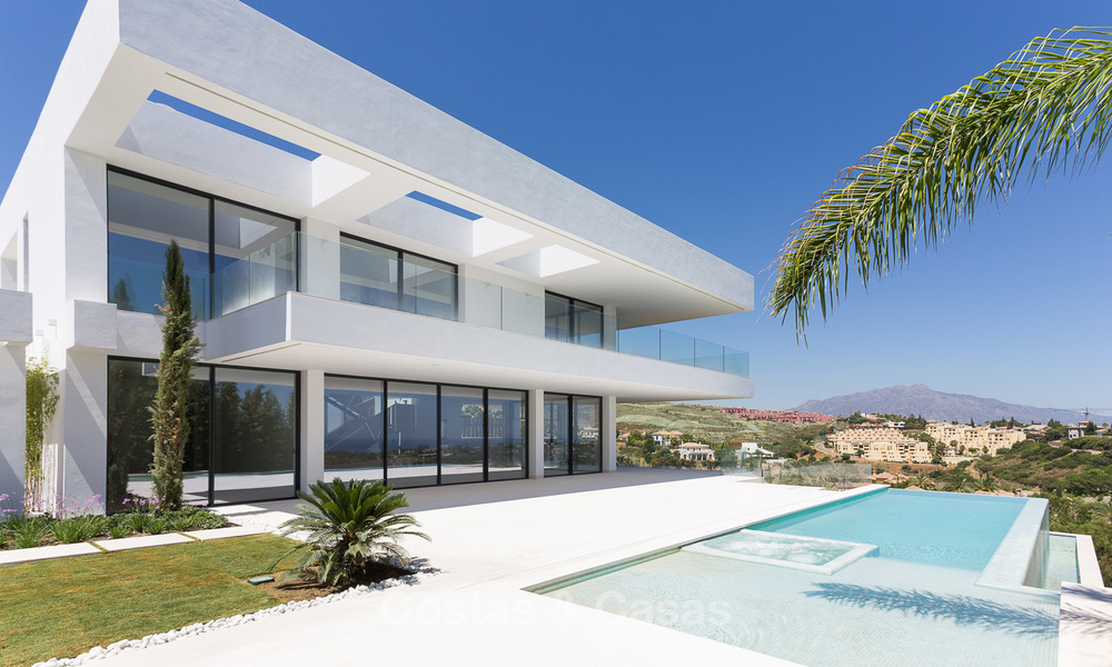 Majestic modern villa with panoramic sea views for sale, front-line golf, Benahavis - Marbella 6863