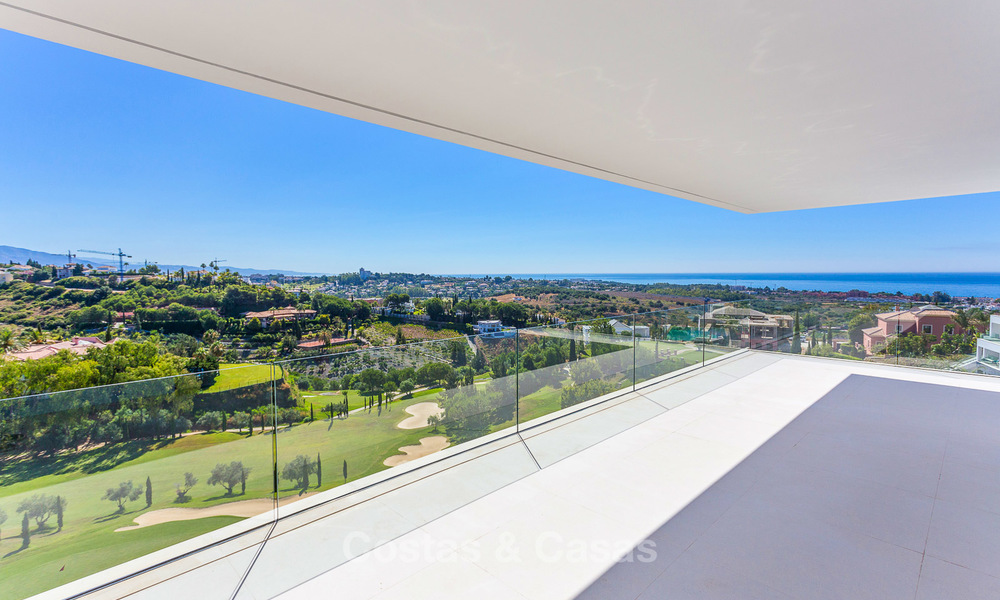 Majestic modern villa with panoramic sea views for sale, front-line golf, Benahavis - Marbella 6849