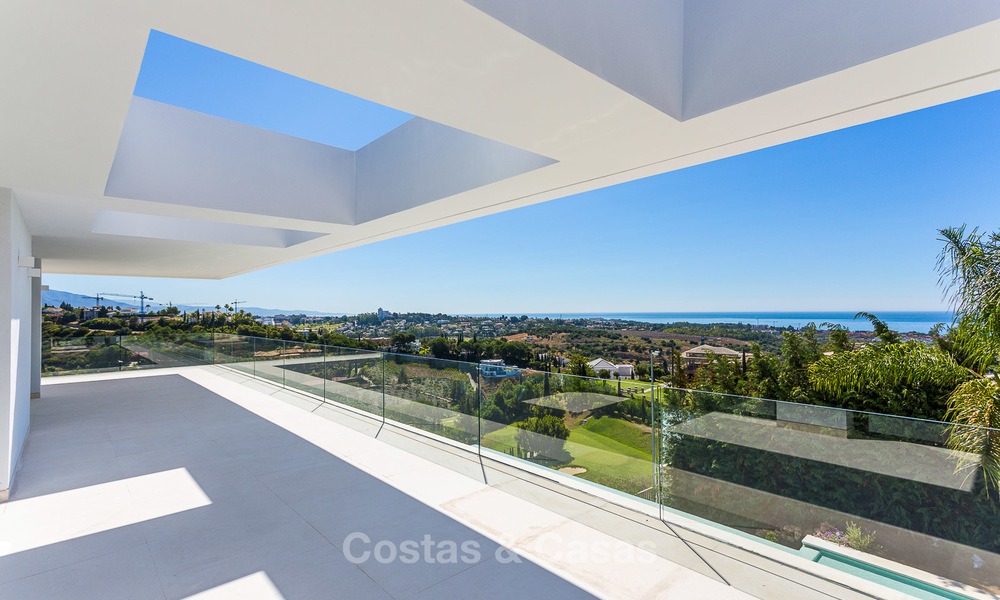 Majestic modern villa with panoramic sea views for sale, front-line golf, Benahavis - Marbella 6851