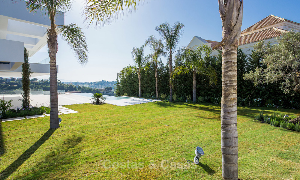 Majestic modern villa with panoramic sea views for sale, front-line golf, Benahavis - Marbella 6857