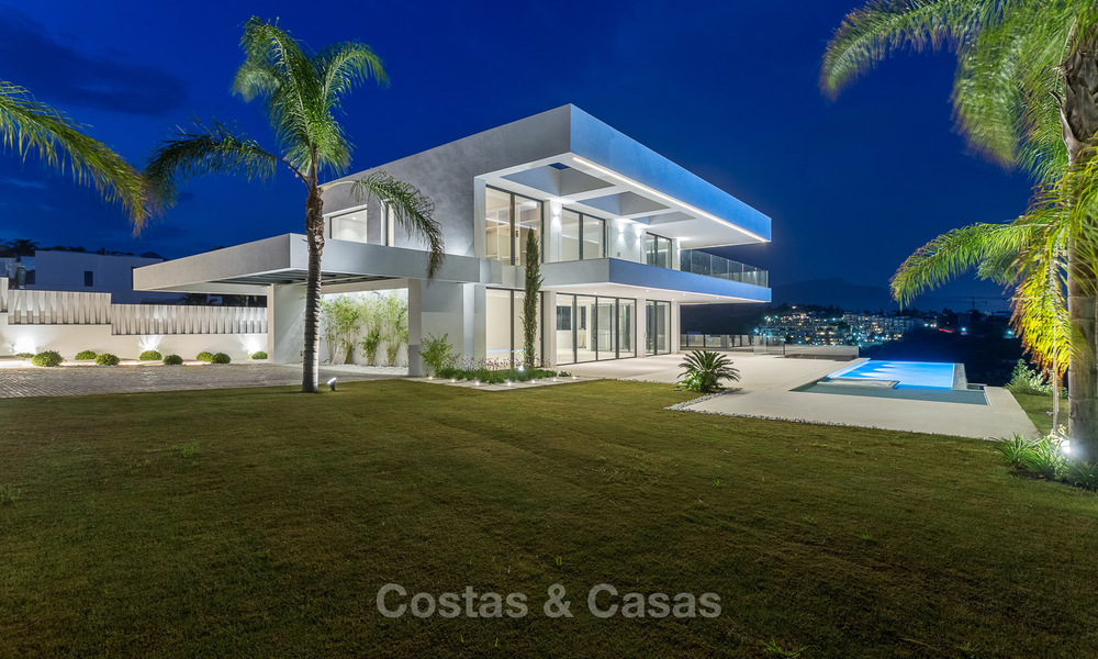 Majestic modern villa with panoramic sea views for sale, front-line golf, Benahavis - Marbella 6875