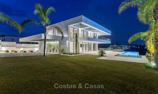 Majestic modern villa with panoramic sea views for sale, front-line golf, Benahavis - Marbella 6875 