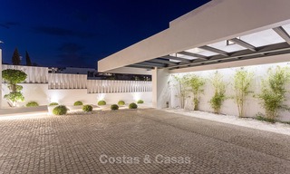 Majestic modern villa with panoramic sea views for sale, front-line golf, Benahavis - Marbella 6866 