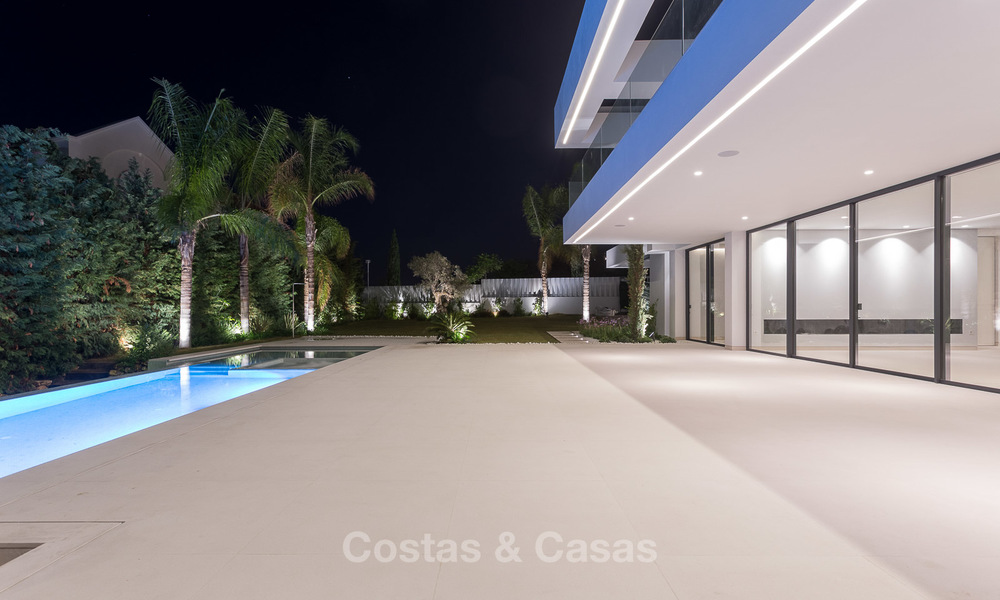 Majestic modern villa with panoramic sea views for sale, front-line golf, Benahavis - Marbella 6865