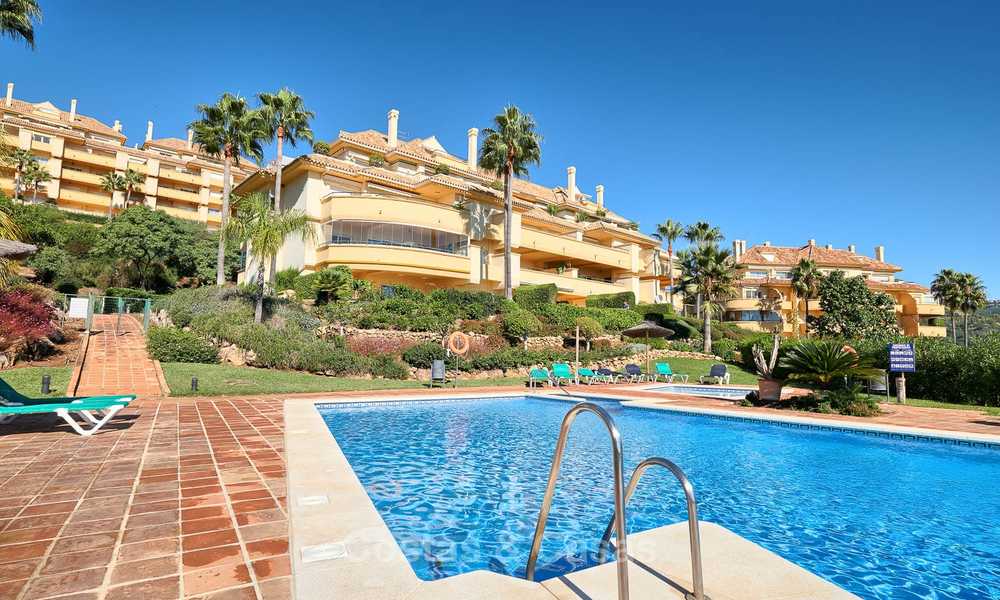 Spacious ground floor luxury apartment with sea views for sale in Elviria, Marbella East 7552