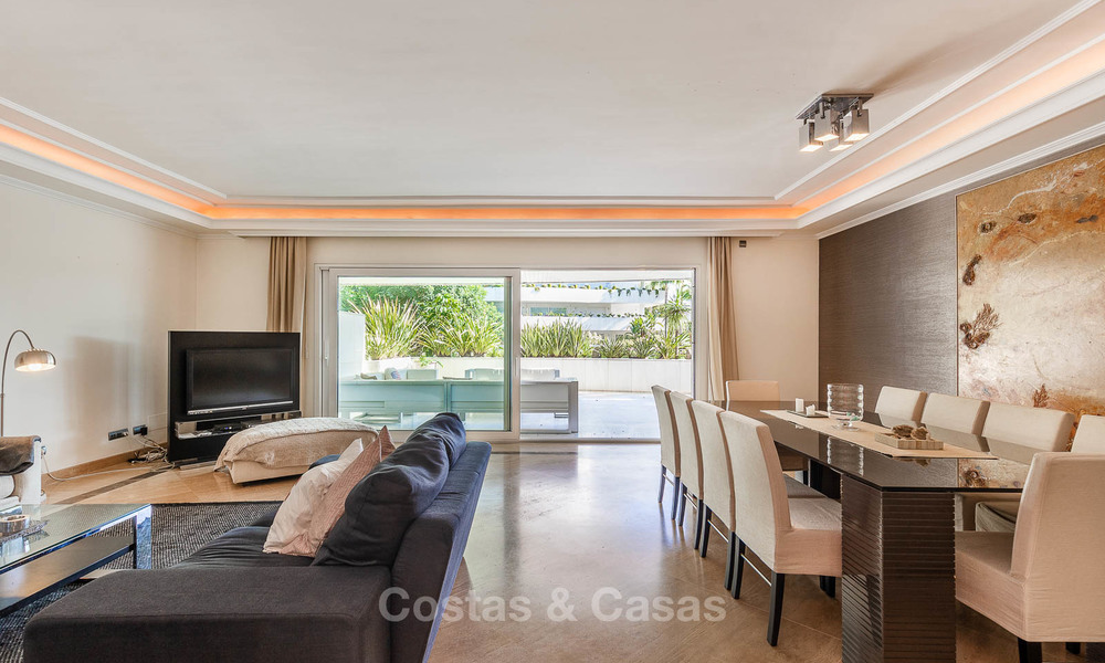 Luxury apartment in a prestigious beachside complex for sale, Puerto Banus, Marbella 7772