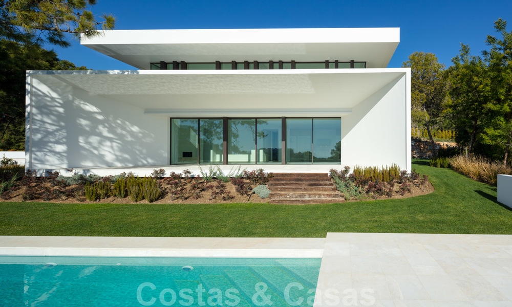 New contemporary luxury villas with sea views for sale, in an exclusive urbanisation in Benahavis - Marbella 21652