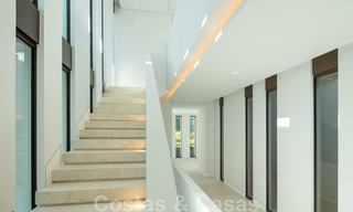 New contemporary luxury villas with sea views for sale, in an exclusive urbanisation in Benahavis - Marbella 21658 