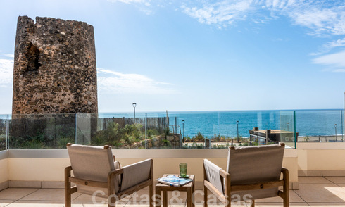 New luxury front line beach villas for sale in an exclusive complex, New Golden Mile, Marbella - Estepona 40492