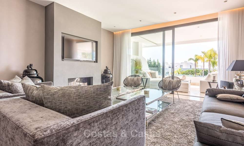 Posh modern luxury apartment for sale in a prestigious residential complex in Sierra Blanca, Golden Mile, Marbella 8777