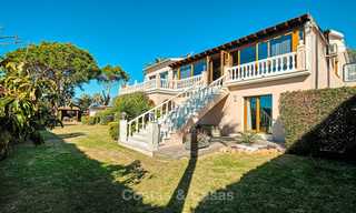 Cosy and luxurious traditional-style villa with sea views for sale, with guest house, ready to move in - Elviria, Marbella 8815 